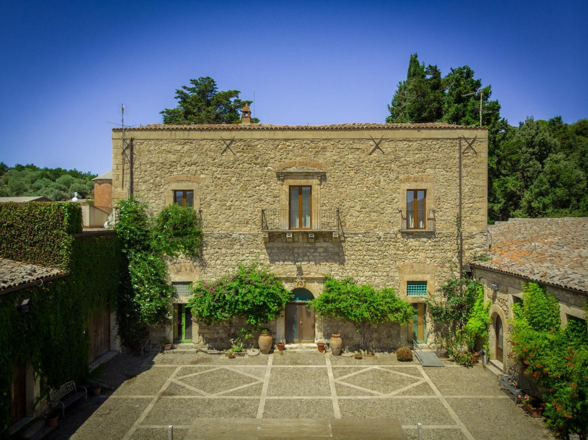 Agriturismo Feudo Tudia Landro Εξωτερικό φωτογραφία