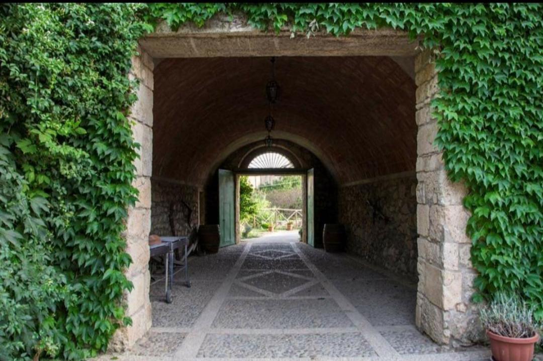 Agriturismo Feudo Tudia Landro Εξωτερικό φωτογραφία